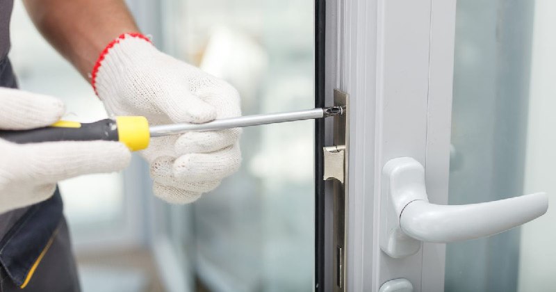 Сервисное обслуживание окон Воткинск. Цена от 374 руб.